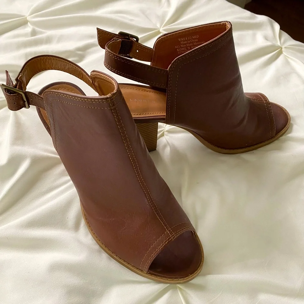 LC Lauren Conrad Peep Toe Cognac Heels - Picture 2 of 6